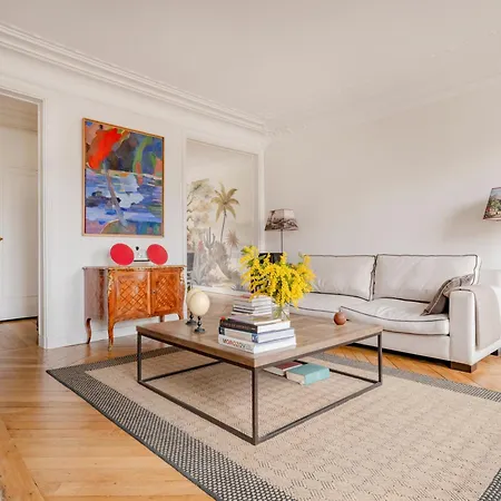 Apartment Arc De Triomphe